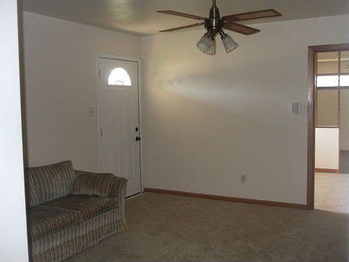 2nd image of 1807 Amhurst St