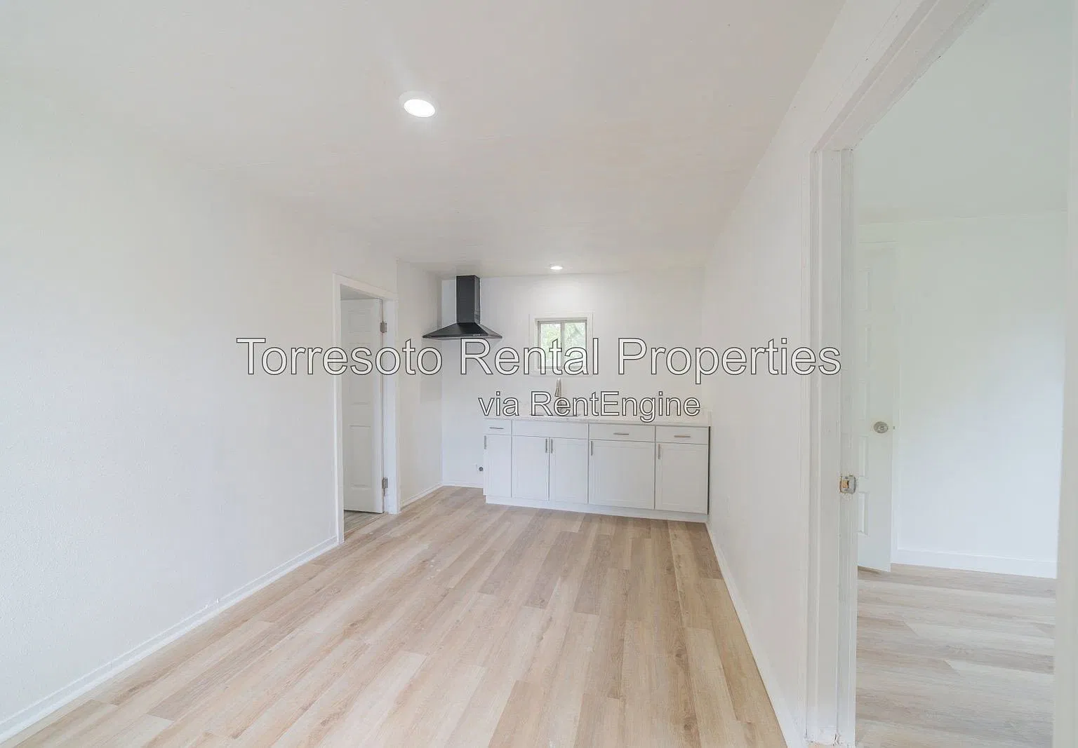 2 bed, 2.0 bath, $1,200 — Photo 2
