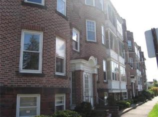 35 Oconnor Ave APT 1L, Holyoke, MA 01040