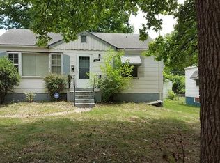 1940 Falcon Dr, Saint Louis, MO