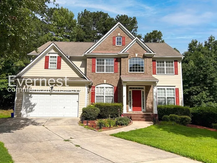 5 bed, 4.0 bath, 4331 sqft, $3,100 — Photo 4