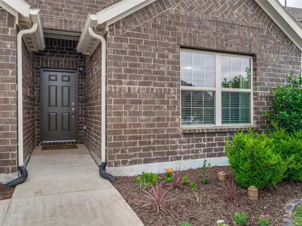 925 Royal Ln, Celina, TX 75009