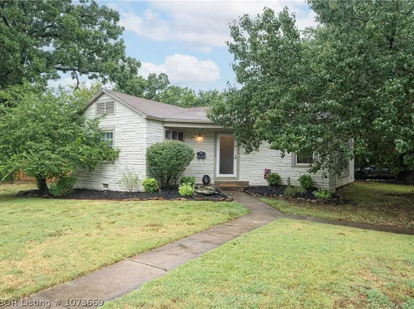 2125 S Q St, Fort Smith, AR 72901