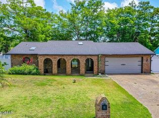 32 Twin River Dr, Ormond Beach, FL 32174