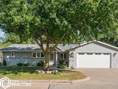 2706 Bittersweet Pl, Burlington, IA, 52601