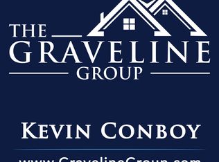 32 Davis Rd, Southwick, MA 01077