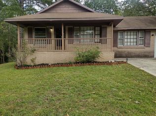 6352 River Ridge Rd, Fayetteville, NC 28311