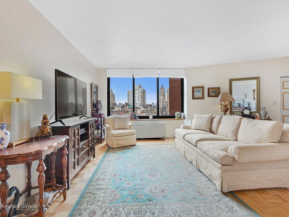 1st image of 155 W 70th St #Ph4d