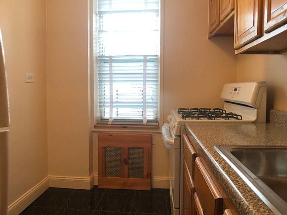 5th image of 14110 82nd Dr APT 637