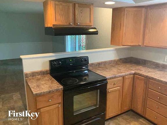 4th image of 5520 Armstrong Dr