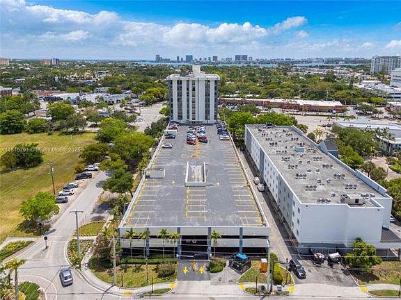 3rd image of 12550 Biscayne Blvd Suite 400