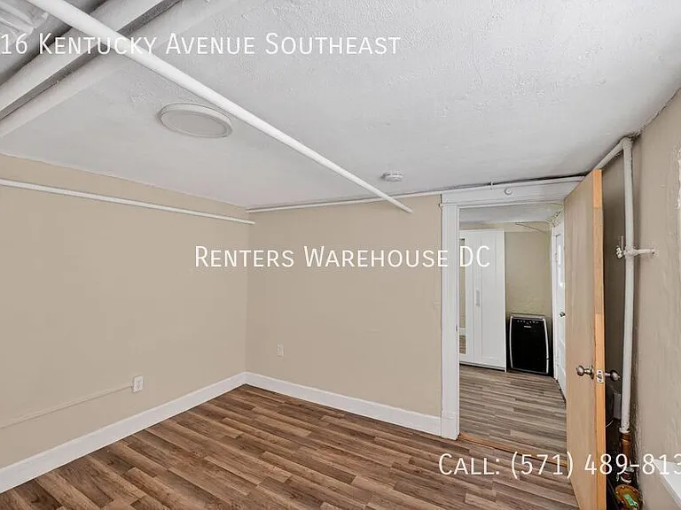 816 Kentucky Ave SE — Photo 33