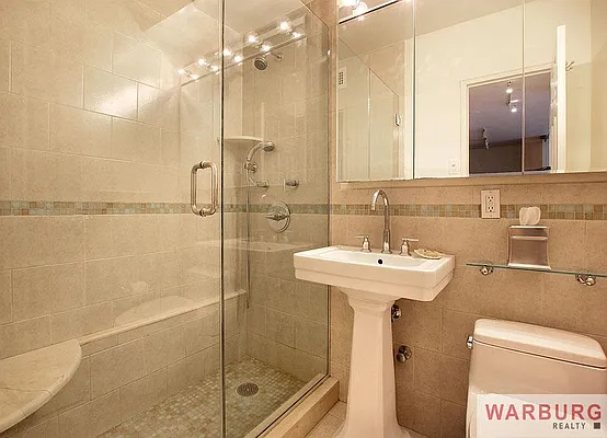 Sold by Warburg | media 3