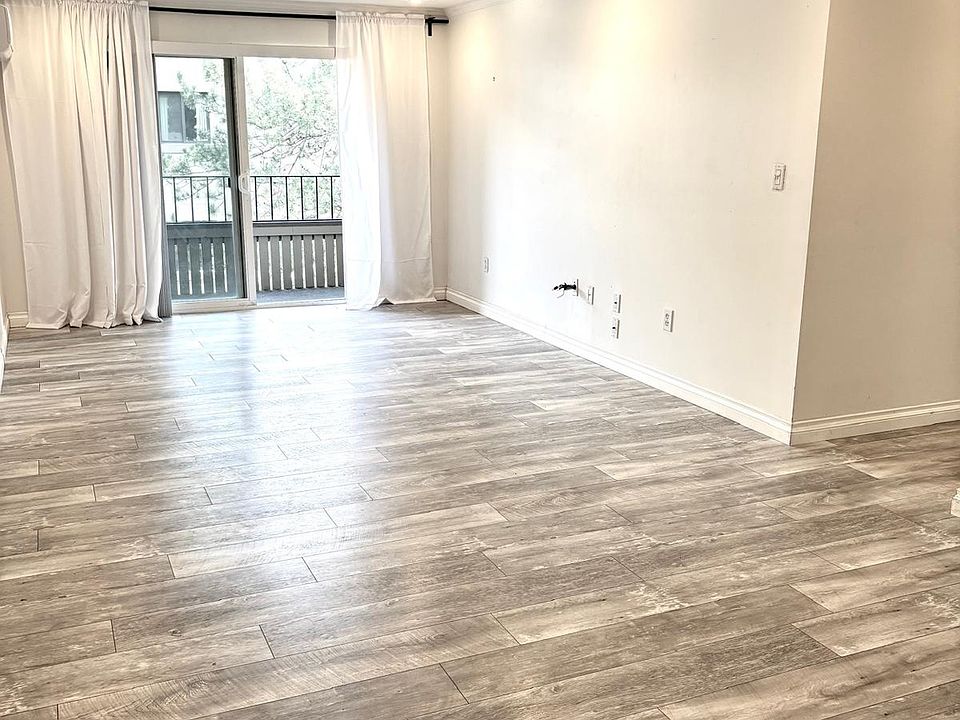 1st image of 550 S 400 E APT 3307