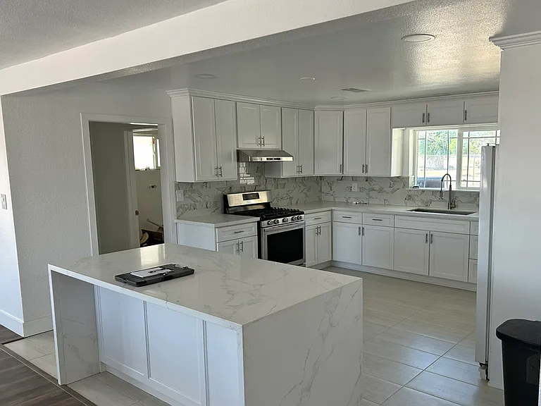 15150 Dakota Rd — Photo 11