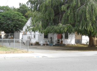 637 W Main St, San Jacinto, CA 92583