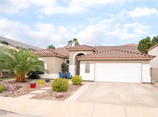 719 Descartes Ave, Henderson, NV 89002