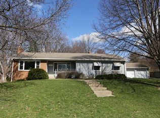 1800 Prosperity Rd, Saint Paul, MN 55109