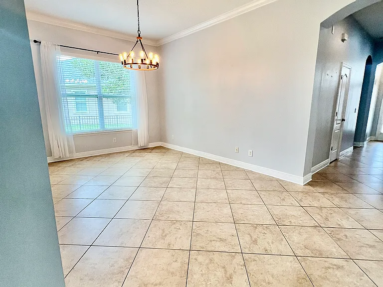 7926 Stoney Hill Dr — Photo 9