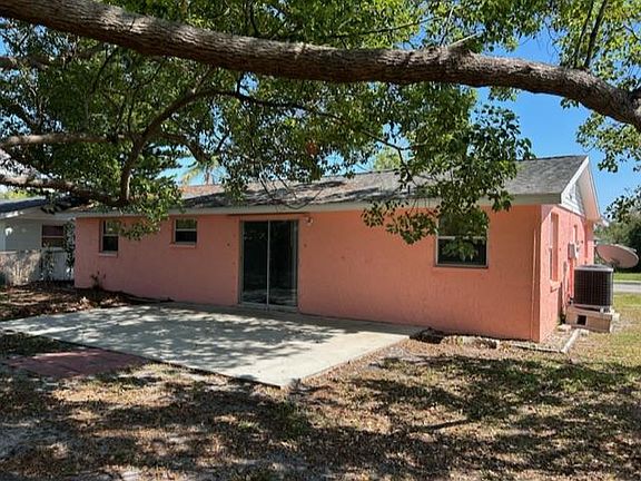 2nd image of 3411 Wilson Dr