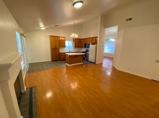 8391 Dartford Dr, Sacramento, CA 95823