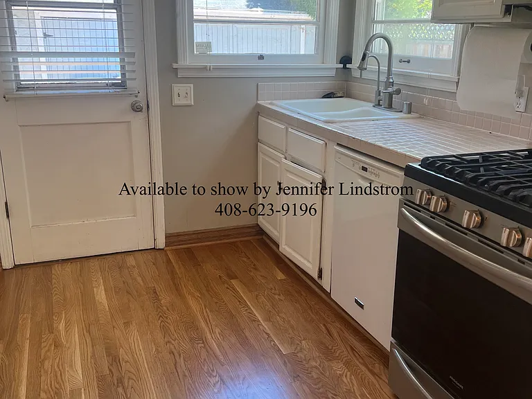 914 Chabrant Way — Photo 4