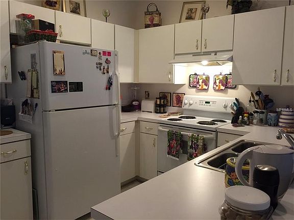 3rd image of 12839 Kings Crossing Dr