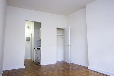 Rented by Jonis Realty