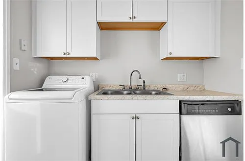 320 S Beltline Blvd Photo 1