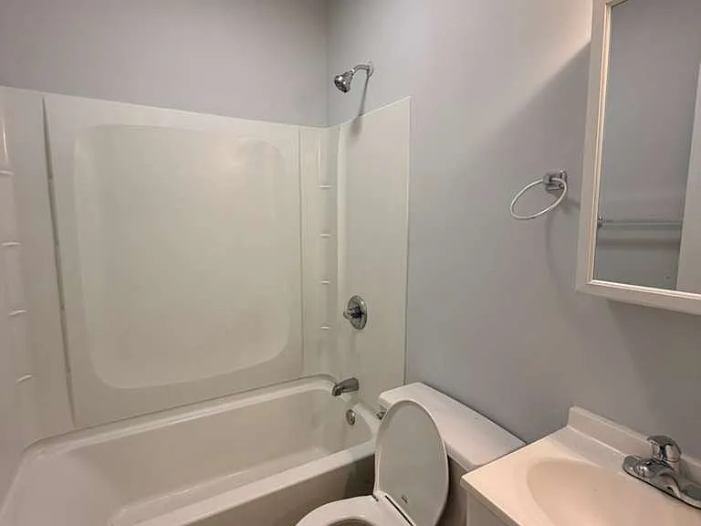 19 Orchard St #1 — Photo 4