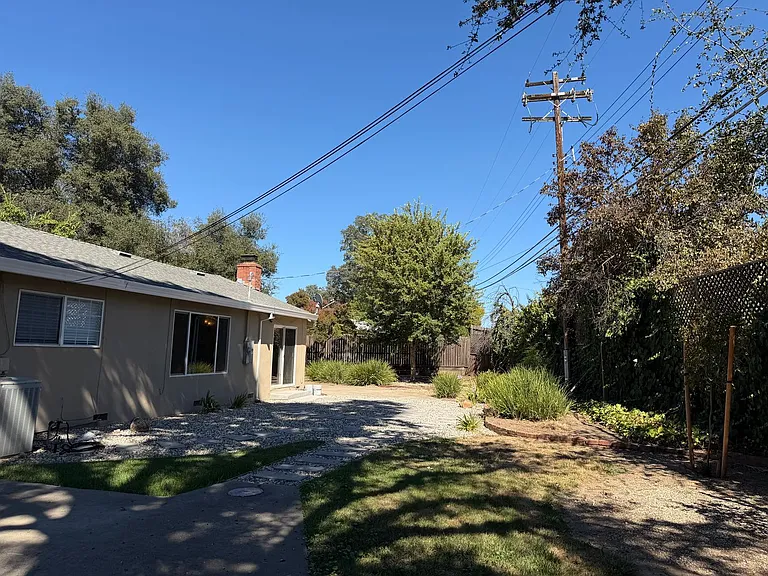 8808 Mohawk Way — Photo 40