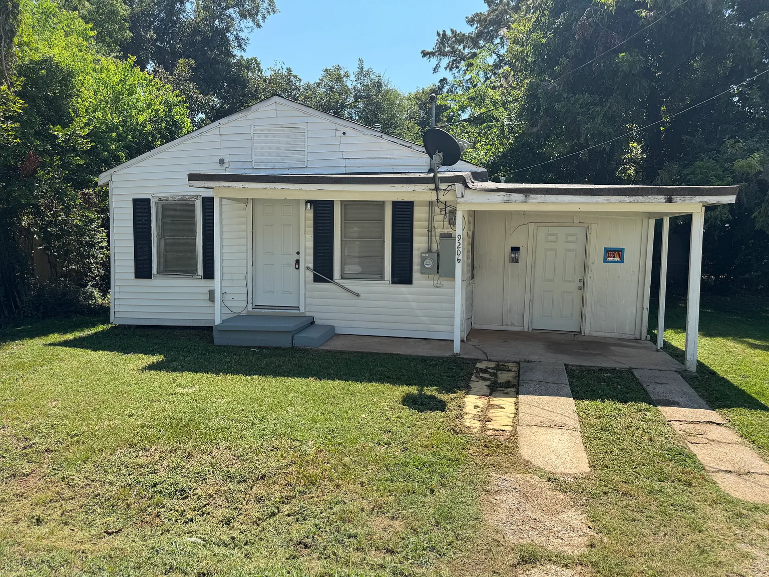 1 bed, 900 sqft, $750 — Photo 1