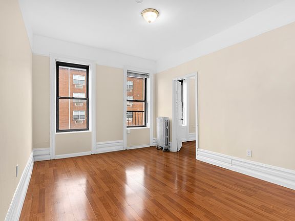 4th image of 280 E 2nd St APT 5
