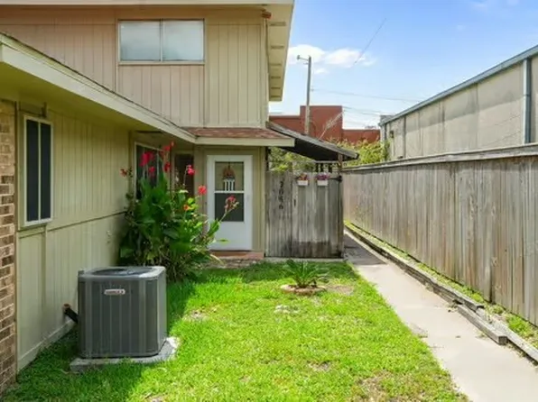 2056 Hidden Lk #3, Corpus Christi, TX 78412