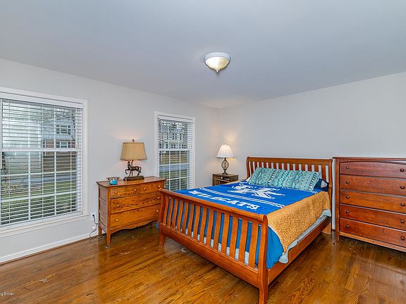 5th image of 402 Fellswood Pl
