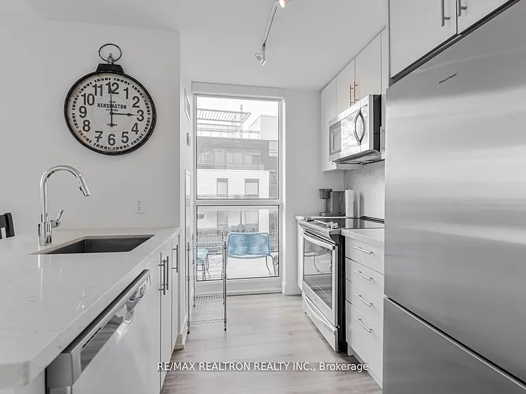 271 Sea Ray Ave #B318 — Photo 11
