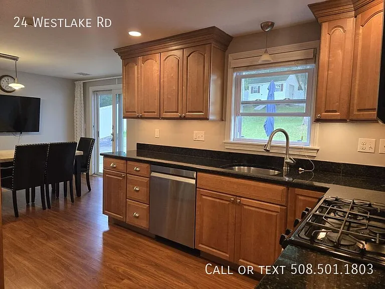 24 Westlake Rd — Photo 6