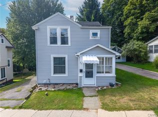 27 Elderkin Ave, Camillus, NY 13031