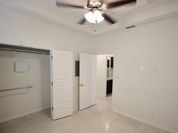 5th image of 1713 W Garrison Dr APT 4