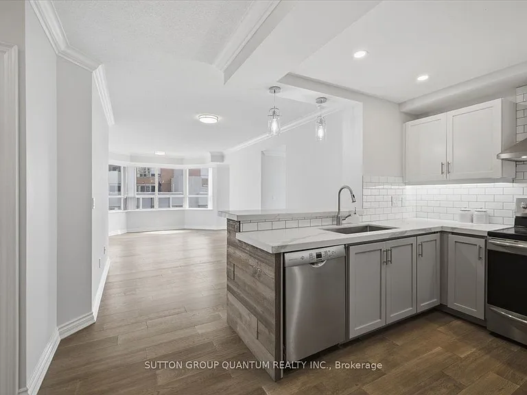 335 Webb Dr #Penthouse 106 — Photo 11