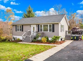 14 Lorne Ct, Carmel, NY 10512