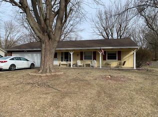 202 Eastwood Dr, Springfield, OH 45504