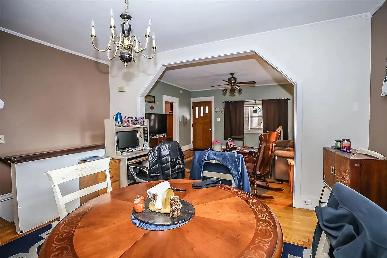 2 bed, 1260 sqft, $1,850 — Photo 2
