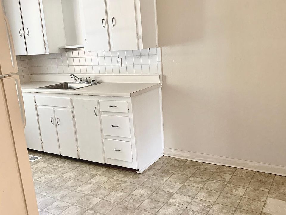 1st image of 907 Cheyenne St #909