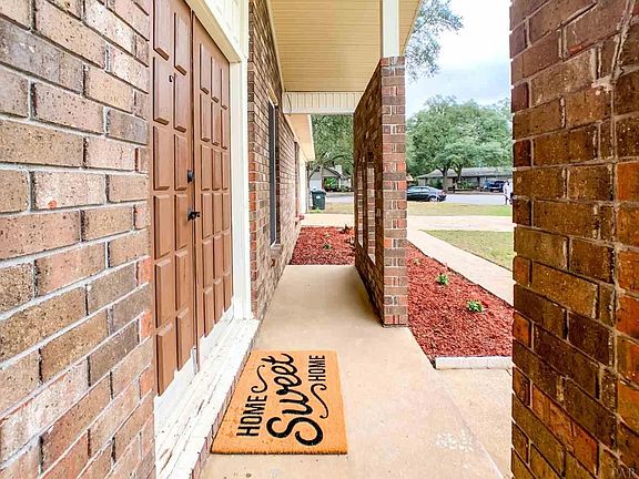 4th image of 8360 Stanton Pl