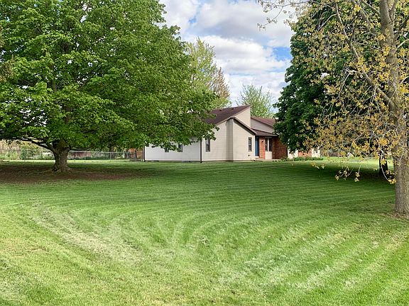 2nd image of 2604 W Choctaw Dr