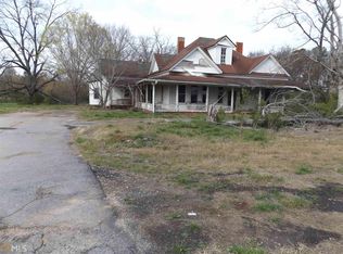 8308 Maysville Rd, Maysville, GA 30558