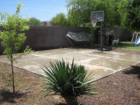 4th image of 6241 S 15th Dr