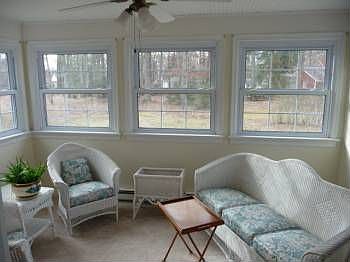 5th image of 3724 Luton Ct