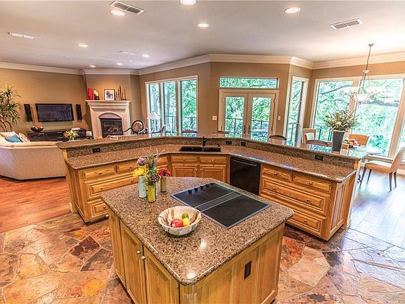 3rd image of 3202 San Paulo Ct